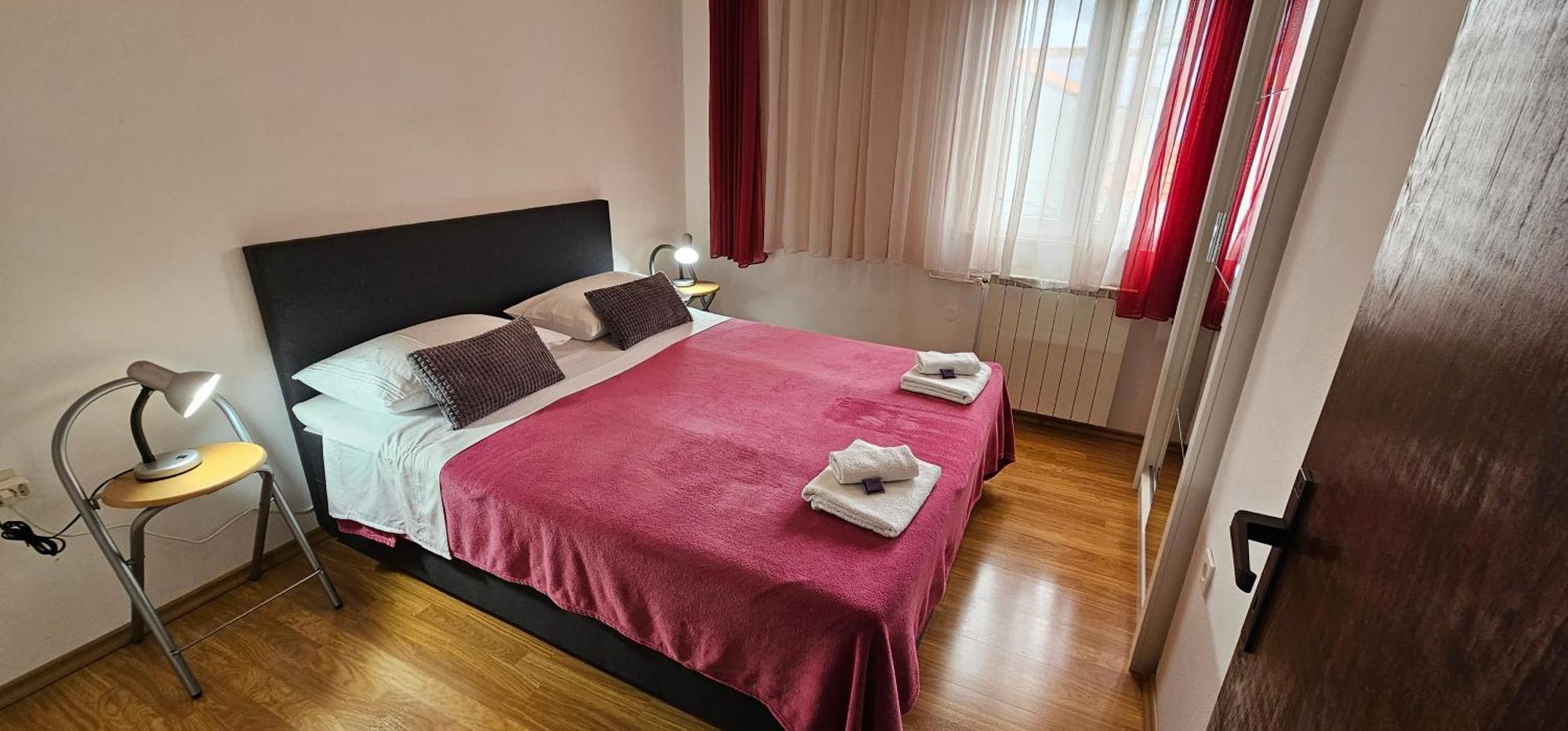 Apartman Pida プリモシュテン エクステリア 写真