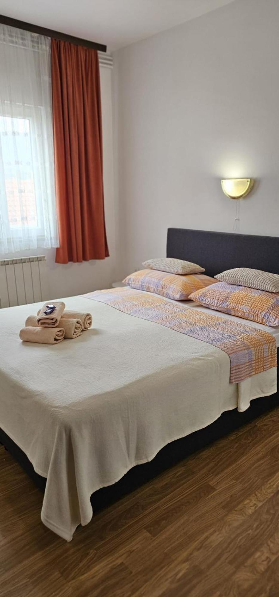 Apartman Pida プリモシュテン エクステリア 写真